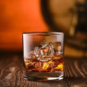 personalised whisky glasses for men